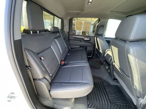 Certified 2026 Chevrolet Silverado 3500 LT w/ All Star Edition image 26