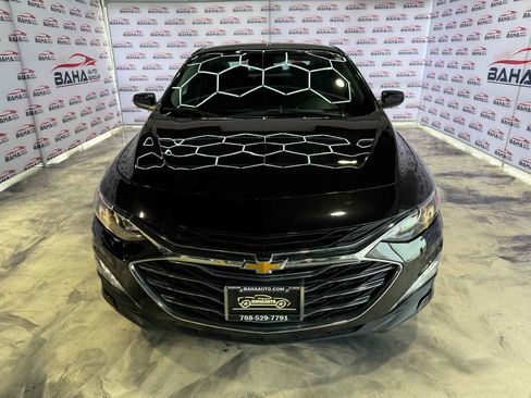 Used 2025 Chevrolet Malibu LT FWD image 9