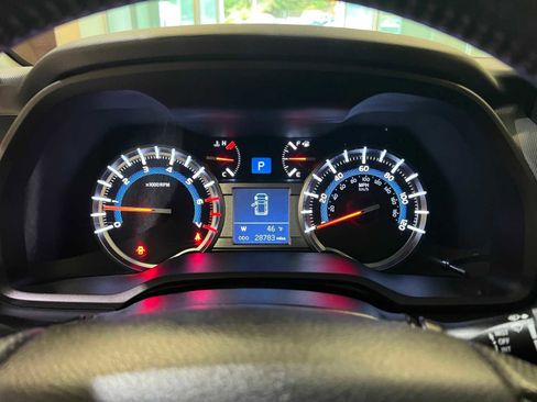 Used 2019 Toyota 4Runner TRD Off-Road Premium image 19