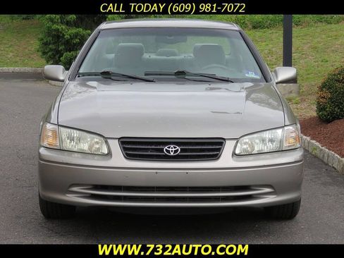 Used 2001 Toyota Camry LE FWD image 5