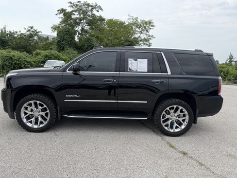 Used 2019 GMC Yukon Denali AWD/4WD image 4