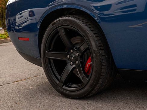 Used 2021 Dodge Challenger SRT Hellcat Redeye RWD image 10