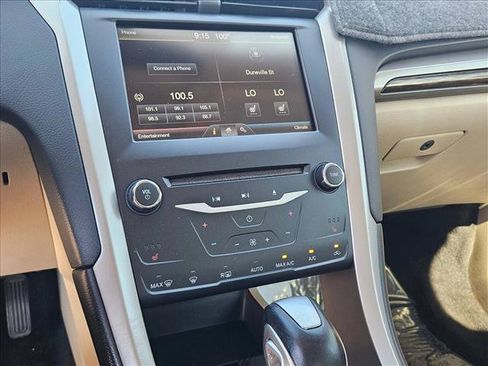 Used 2013 Ford Fusion SE FWD image 14