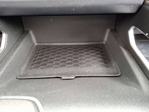 Used 2024 Nissan Frontier SV image 26