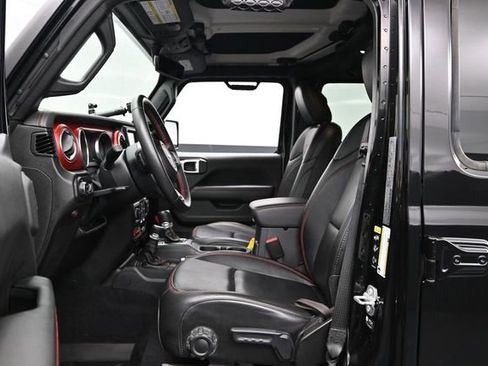 Used 2022 Jeep Gladiator Rubicon w/ Trailer Tow Package AWD/4WD image 19