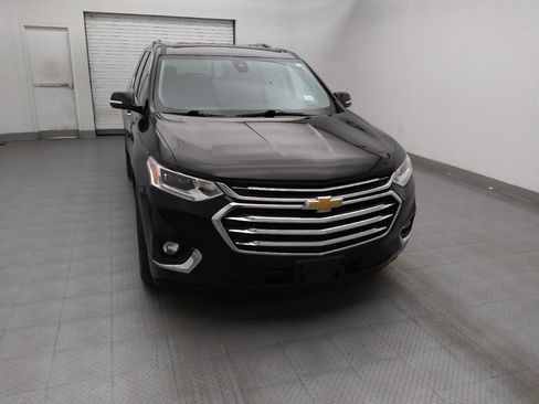 Used 2018 Chevrolet Traverse High Country AWD/4WD image 14