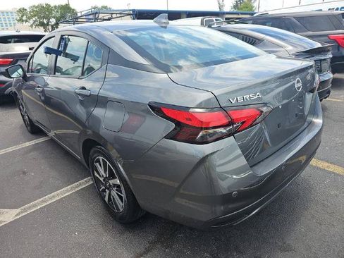 Used 2025 Nissan Versa SV FWD image 6