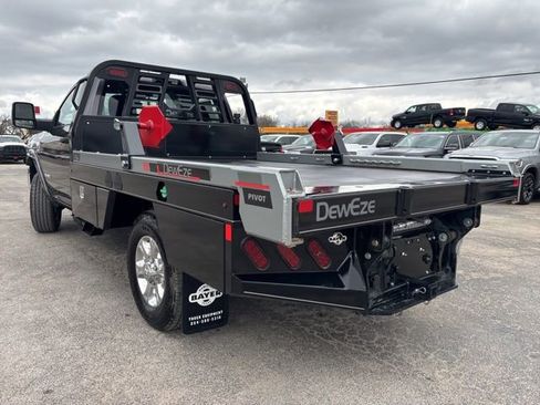 New 2026 RAM 3500 Big Horn AWD/4WD image 4