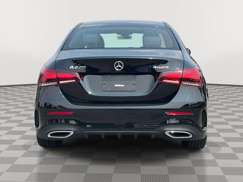 Used 2022 Mercedes-Benz A 220 4MATIC image 7