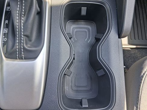 New 2026 Nissan Frontier SV image 17