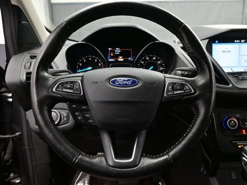 Used 2019 Ford Escape SEL image 23