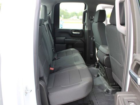 Used 2025 Chevrolet Silverado 2500 W/T w/ WT/CX Safety Package AWD/4WD image 22