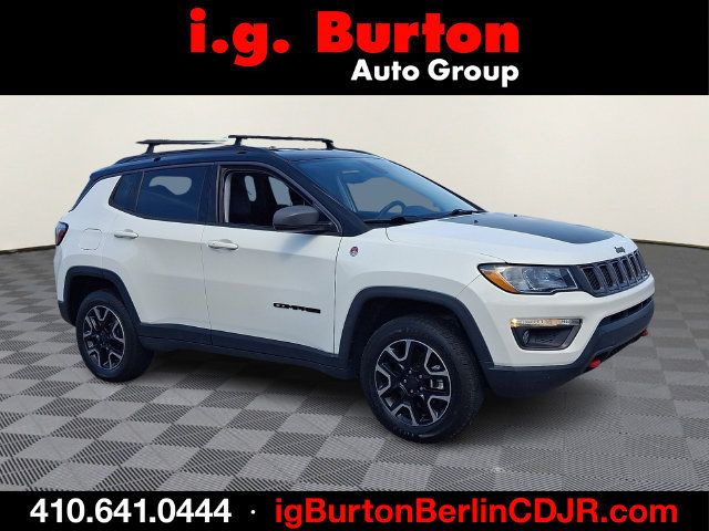 Used 2019 Jeep Compass Trailhawk AWD/4WD image 1