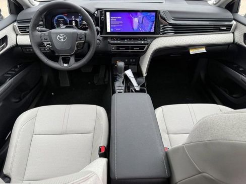 New 2026 Toyota Camry XLE AWD/4WD image 7