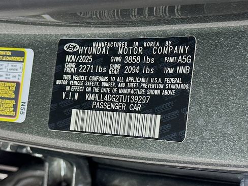Certified 2026 Hyundai Elantra SE FWD image 30