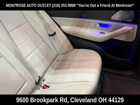 Used 2020 Mercedes-Benz GLE 350 4MATIC w/ MBUX Technology Package image 34