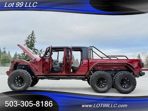 Used 2021 Jeep Gladiator Rubicon w/ Trailer Tow Package AWD/4WD image 19
