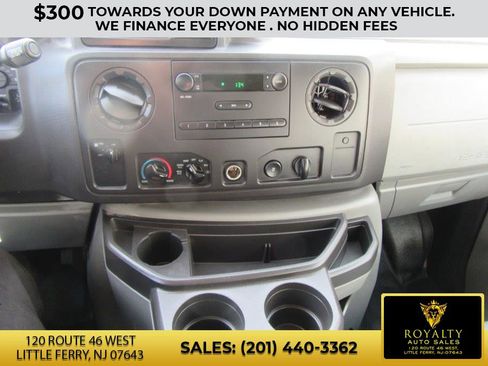 Used 2011 Ford E-150 and Econoline 150 XLT image 37