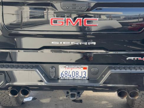 Used 2021 GMC Sierra 1500 AT4 image 6