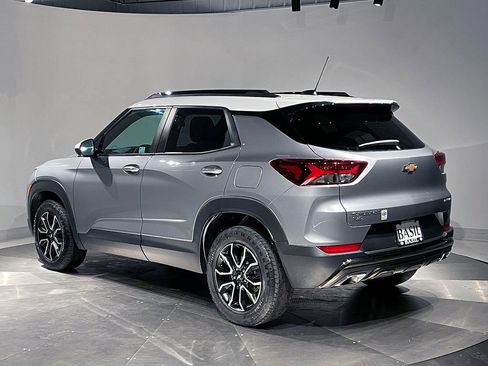 Used 2023 Chevrolet TrailBlazer ACTIV w/ Convenience Package image 14