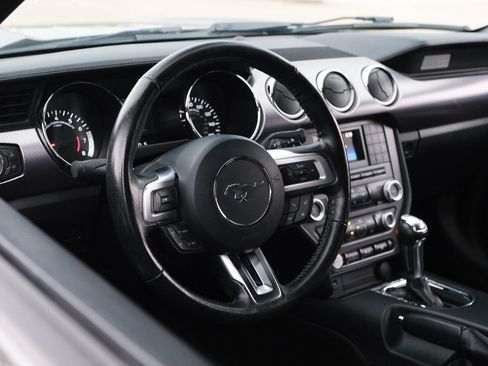 Used 2017 Ford Mustang GT image 17