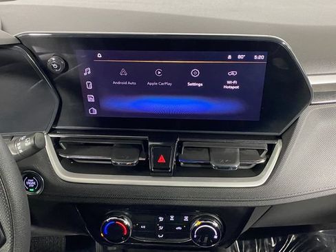 Certified 2024 Chevrolet TrailBlazer LT FWD image 19