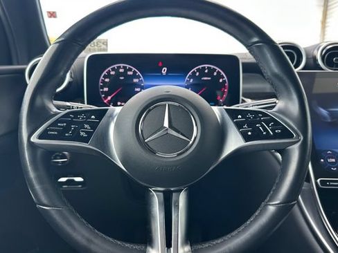 Used 2024 Mercedes-Benz GLC 300 image 26
