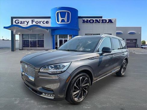 Used 2023 Lincoln Aviator Reserve w/ Equipment Group 201A image 4