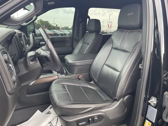 Used 2023 Chevrolet Silverado 3500 High Country w/ Z71 Off-Road Package AWD/4WD image 11