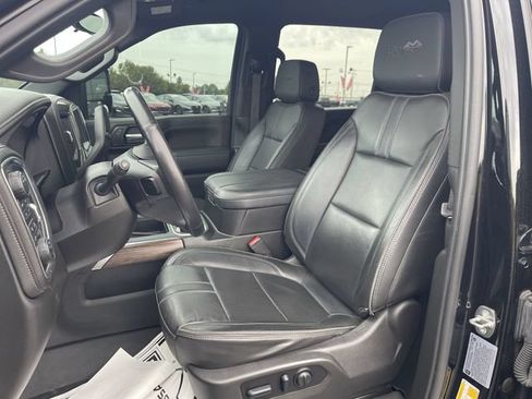 Used 2023 Chevrolet Silverado 3500 High Country w/ Z71 Off-Road Package AWD/4WD image 11