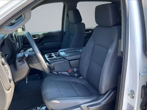Used 2022 Chevrolet Silverado 2500 Custom AWD/4WD image 24