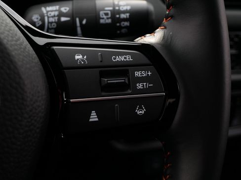 Certified 2026 Honda HR-V Sport image 26