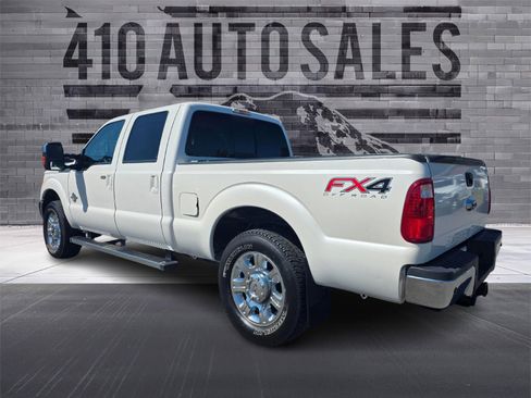 Used 2014 Ford F250 Lariat w/ Lariat Ultimate Package AWD/4WD image 8