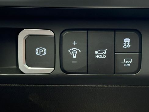 Certified 2025 Hyundai Santa Fe XRT AWD/4WD image 3