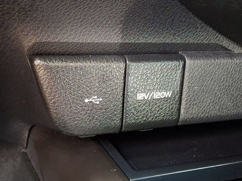 Used 2024 Toyota Camry SE FWD image 22