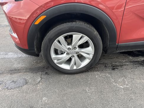 Used 2024 Buick Encore GX Preferred w/ Comfort Package image 11