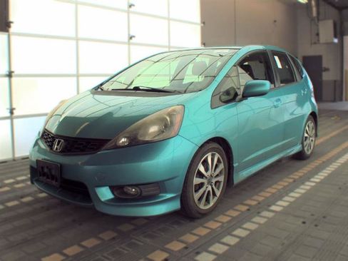 Used 2013 Honda Fit Sport image 1