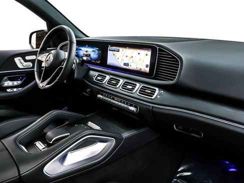 New 2026 Mercedes-Benz GLE 580 4MATIC image 5