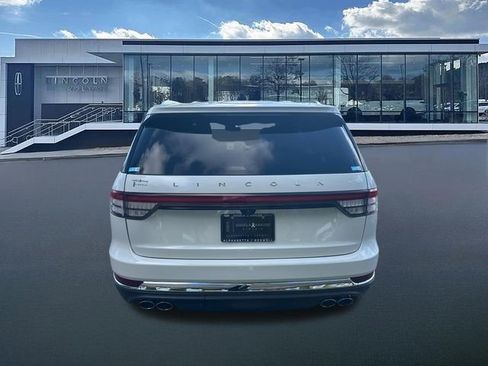 New 2026 Lincoln Aviator Reserve AWD/4WD image 7
