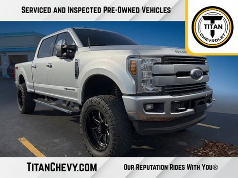 Used 2018 Ford F250 Lariat AWD/4WD image 1