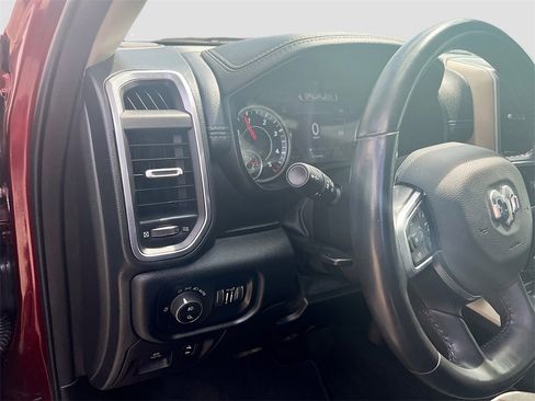 Used 2022 RAM 1500 Laramie image 10