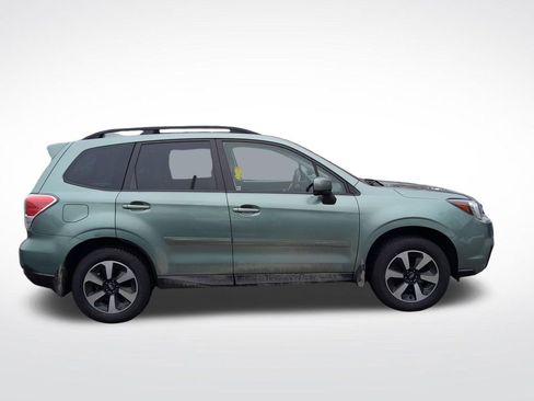 Used 2018 Subaru Forester 2.5i Premium image 8