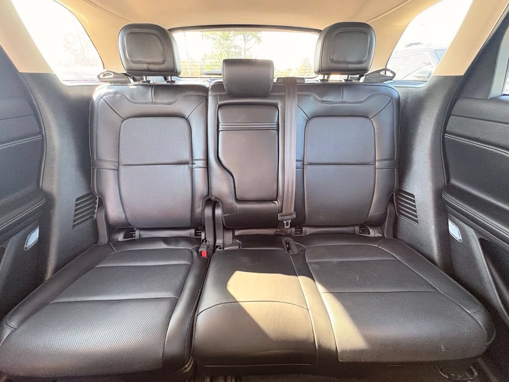 Used 2023 Lincoln Corsair Reserve AWD/4WD image 30