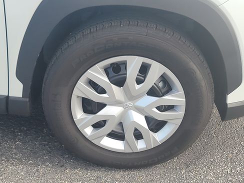 Certified 2026 Toyota Corolla Cross L FWD image 10