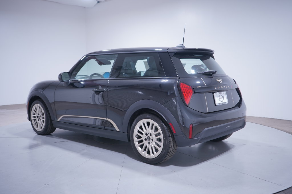 New 2026 MINI Cooper S FWD image 3