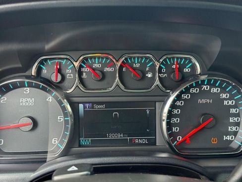 Used 2019 Chevrolet Silverado 1500 LT RWD image 14