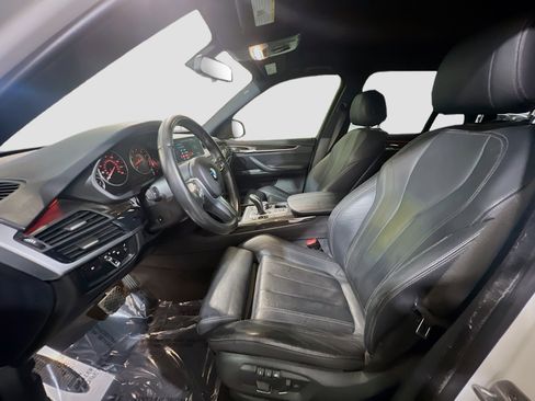Used 2018 BMW X5 sDrive35i w/ M Sport Package image 15