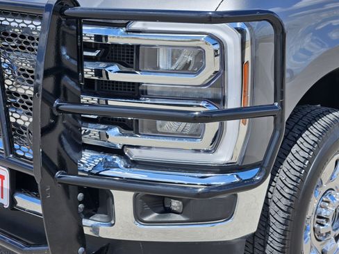 Used 2024 Ford F250 Lariat w/ Chrome Package AWD/4WD image 8