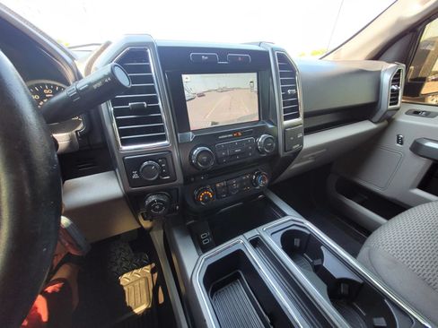 Used 2017 Ford F150 XLT w/ Equipment Group 302A Luxury AWD/4WD image 14