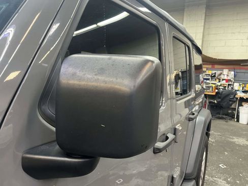 Certified 2021 Jeep Wrangler Unlimited Sport image 12